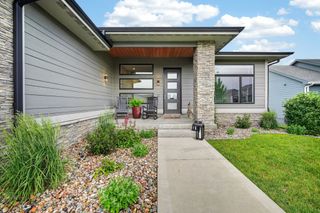 1007 Lynne Drive, Adel, IA 50003