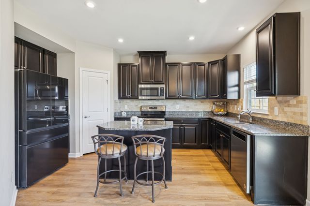 3104 Bent Tree Ln, Columbia, TN 38401