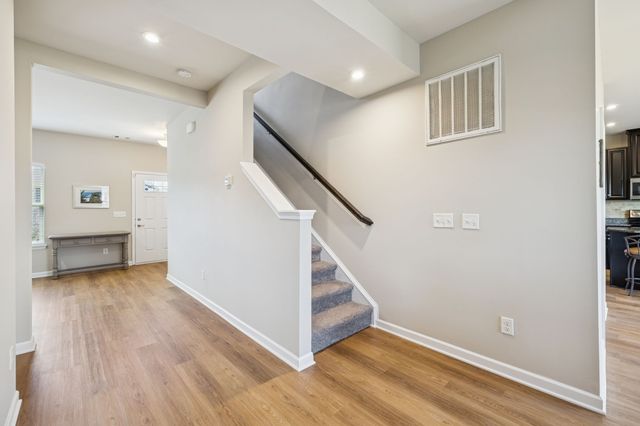 3104 Bent Tree Ln, Columbia, TN 38401