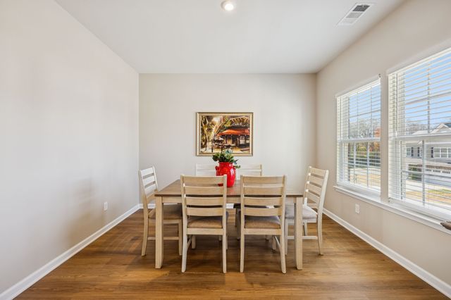 3104 Bent Tree Ln, Columbia, TN 38401