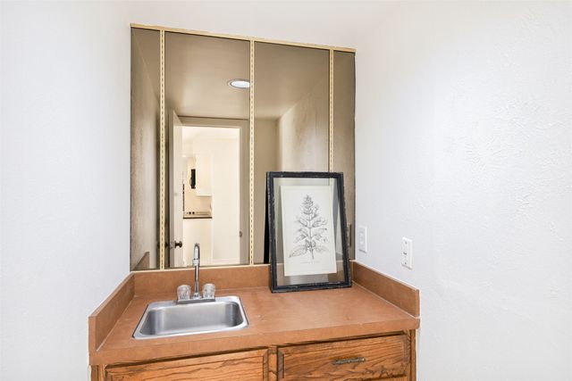 1666 Clydesdale Drive, Lewisville, TX 75067