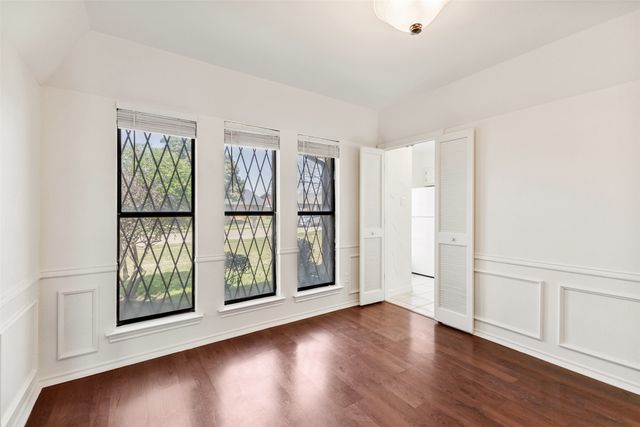 1666 Clydesdale Drive, Lewisville, TX 75067