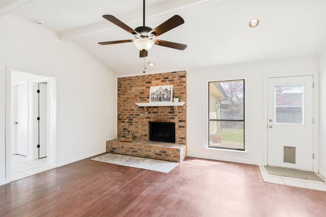 1666 Clydesdale Drive, Lewisville, TX 75067