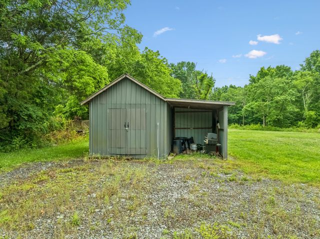280 Kingdom Rd, Unionville, TN 37180