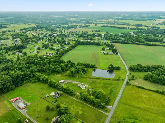 280 Kingdom Rd, Unionville, TN 37180