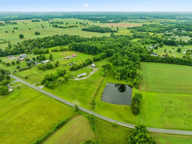 280 Kingdom Rd, Unionville, TN 37180