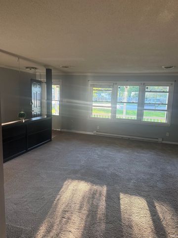 5124 Maplecrest Road, Fort Wayne, IN 46835