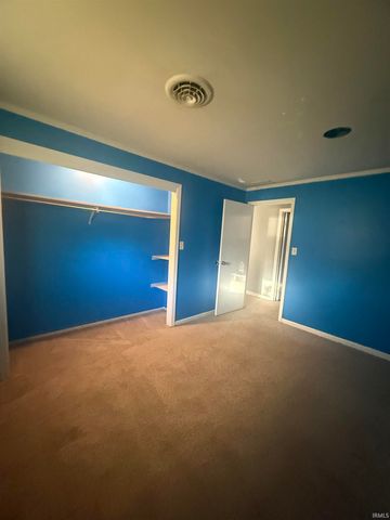 5124 Maplecrest Road, Fort Wayne, IN 46835
