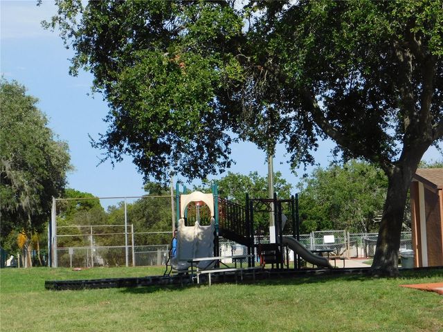 8020 HUNTERS WHIP ROW, Hudson, FL 34667