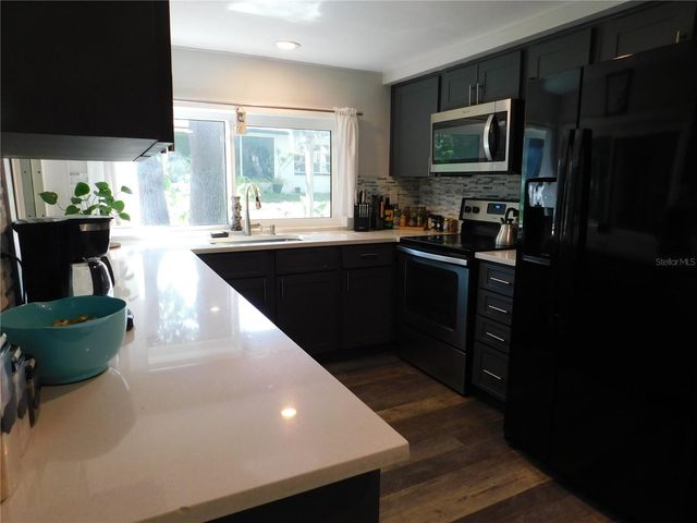 8020 HUNTERS WHIP ROW, Hudson, FL 34667