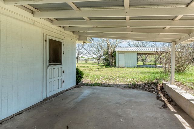 533 S Texas ST, Milano, TX 76556