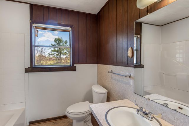 533 S Texas ST, Milano, TX 76556