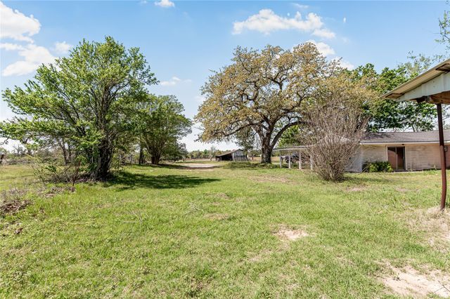 533 S Texas ST, Milano, TX 76556