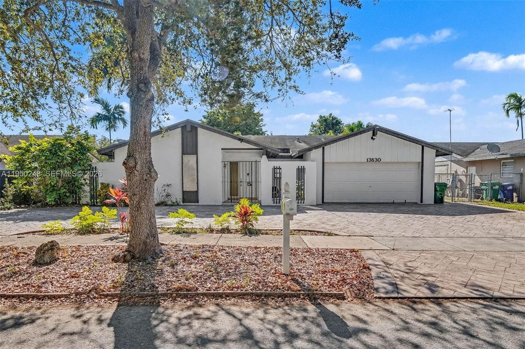 13830 SW 104th Terrace, Miami, FL 33186