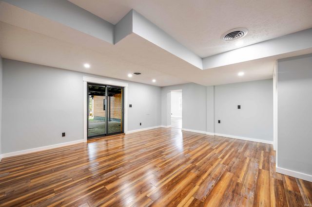 123 Empire Lane, Bedford, IN 47421