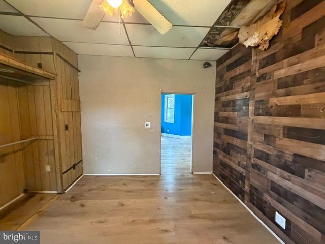 2704 HAMILTON AVE, Baltimore, MD 21214