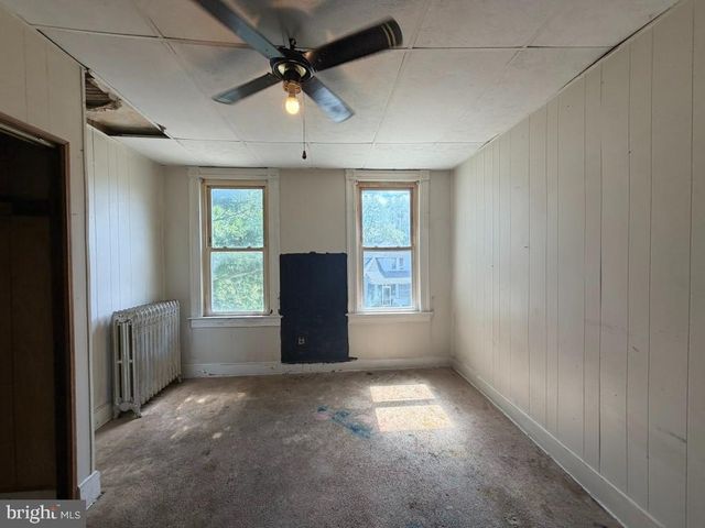 2704 HAMILTON AVE, Baltimore, MD 21214