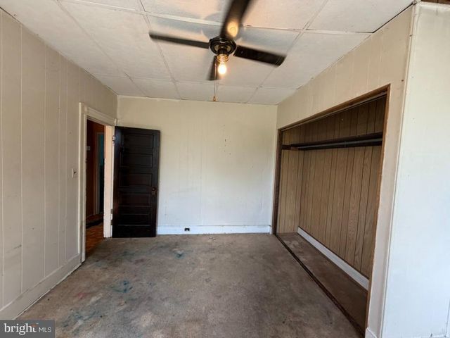 2704 HAMILTON AVE, Baltimore, MD 21214
