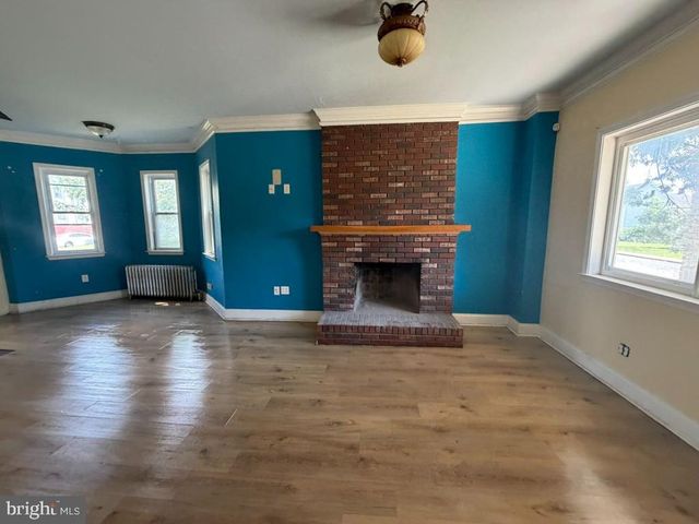 2704 HAMILTON AVE, Baltimore, MD 21214
