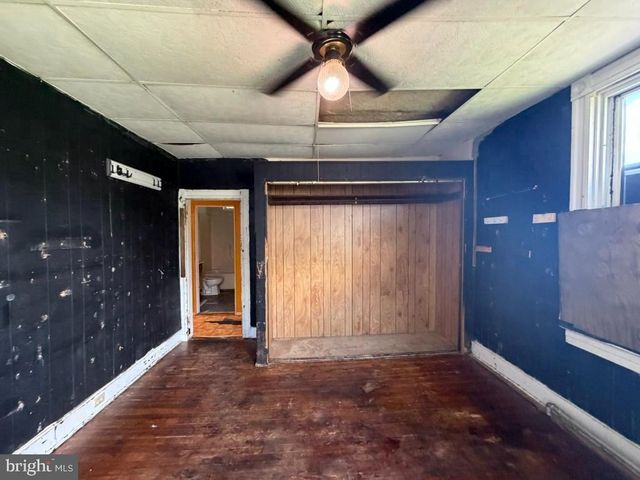 2704 HAMILTON AVE, Baltimore, MD 21214