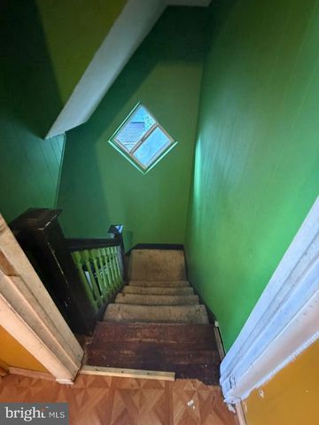 2704 HAMILTON AVE, Baltimore, MD 21214