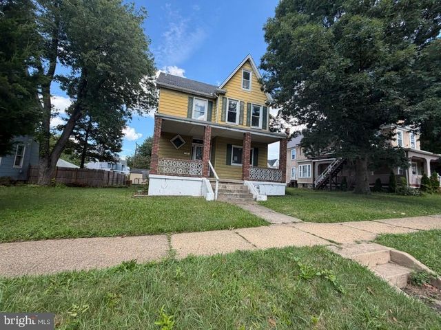 2704 HAMILTON AVE, Baltimore, MD 21214