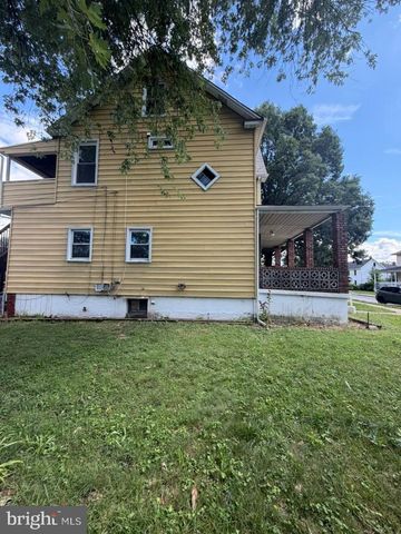 2704 HAMILTON AVE, Baltimore, MD 21214