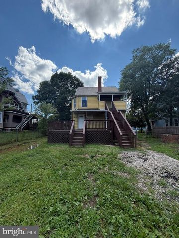 2704 HAMILTON AVE, Baltimore, MD 21214