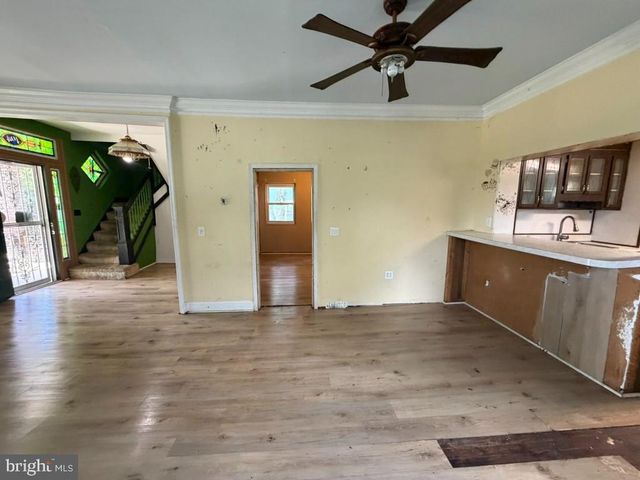 2704 HAMILTON AVE, Baltimore, MD 21214