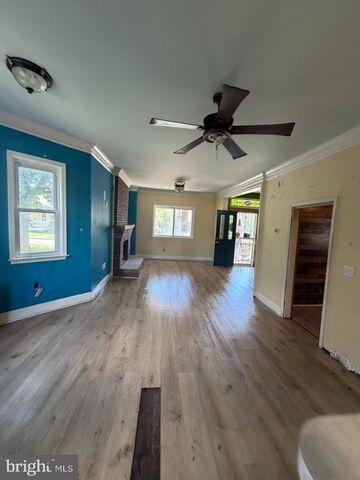 2704 HAMILTON AVE, Baltimore, MD 21214