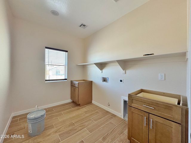10066 W SUNBIRD Drive, Arizona City, AZ 85123