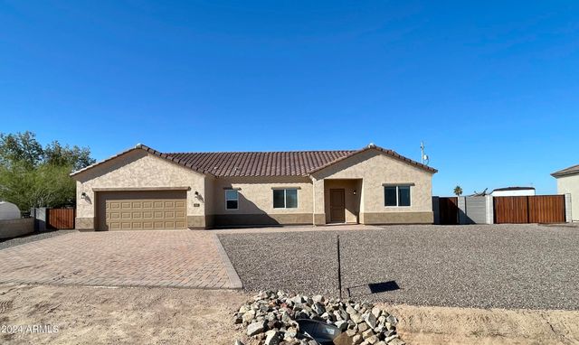 10066 W SUNBIRD Drive, Arizona City, AZ 85123