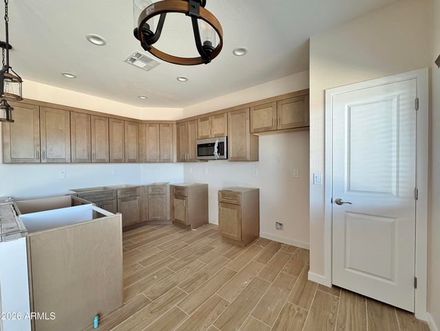 10066 W SUNBIRD Drive, Arizona City, AZ 85123