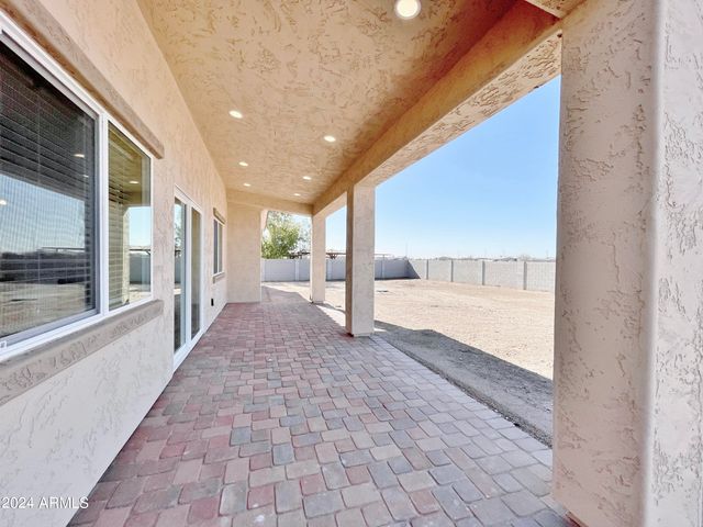 10066 W SUNBIRD Drive, Arizona City, AZ 85123