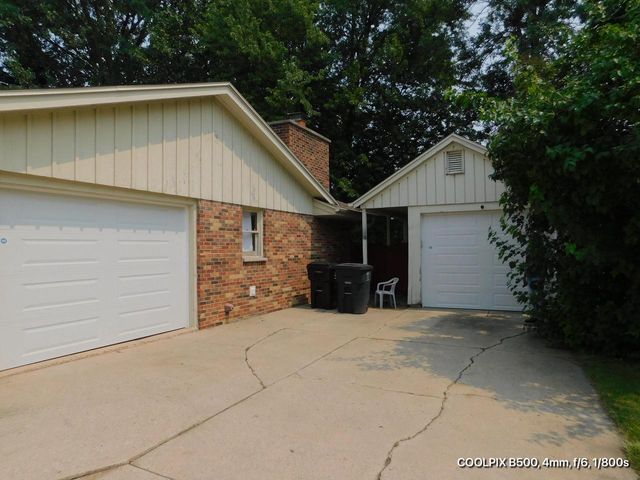 3616 S 53rd STREET, Greenfield, WI 53220