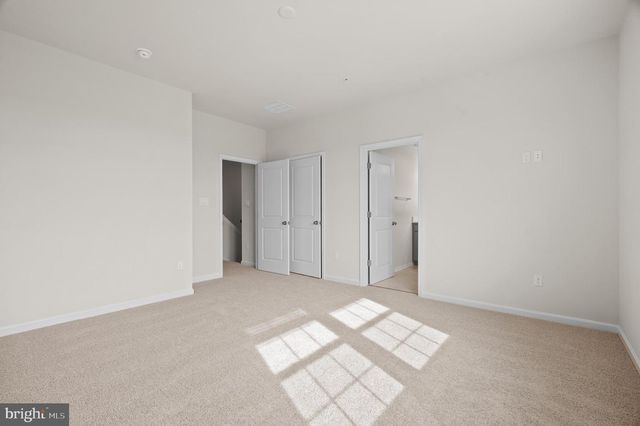 5201 MANOR PARK DR, Upper Marlboro, MD 20772