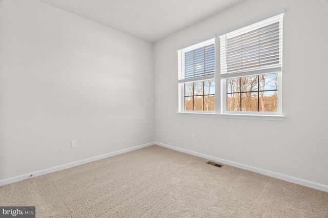 5201 MANOR PARK DR, Upper Marlboro, MD 20772