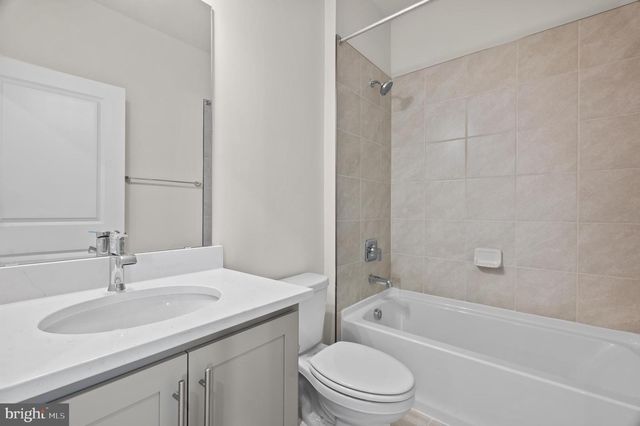 5201 MANOR PARK DR, Upper Marlboro, MD 20772