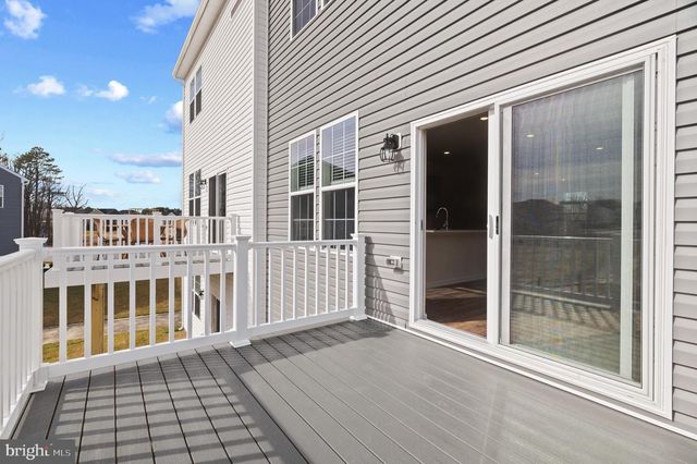 5201 MANOR PARK DR, Upper Marlboro, MD 20772