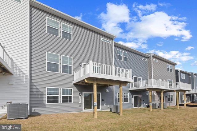 5201 MANOR PARK DR, Upper Marlboro, MD 20772