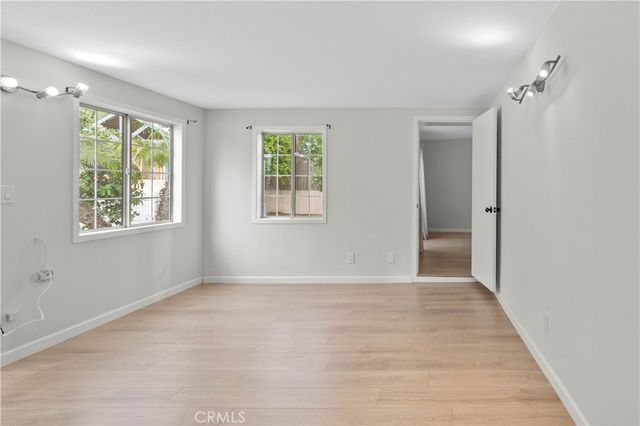 8057 Wentworth Street, Sunland, CA 91040