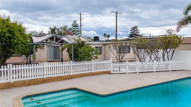 8057 Wentworth Street, Sunland, CA 91040