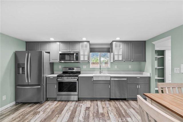 8057 Wentworth Street, Sunland, CA 91040