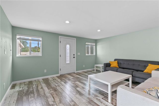 8057 Wentworth Street, Sunland, CA 91040