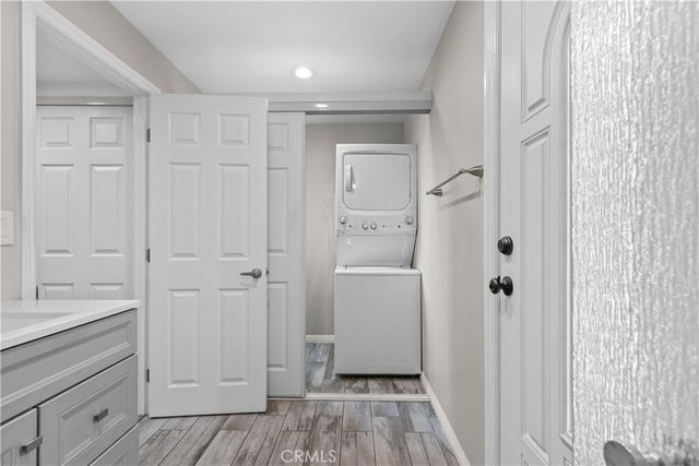 8057 Wentworth Street, Sunland, CA 91040