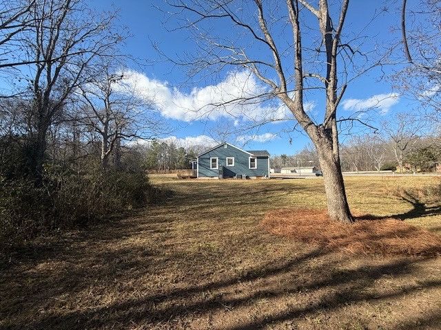 1210 Flat Rock Road, Starr, SC 29684