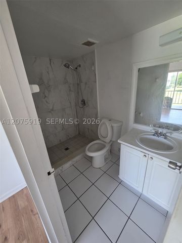 5100 SW 41st St 320, Hollywood, FL 33023