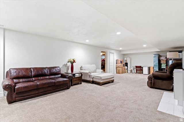 1251 N 2525 W, Clinton, UT 84015