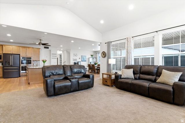 1251 N 2525 W, Clinton, UT 84015