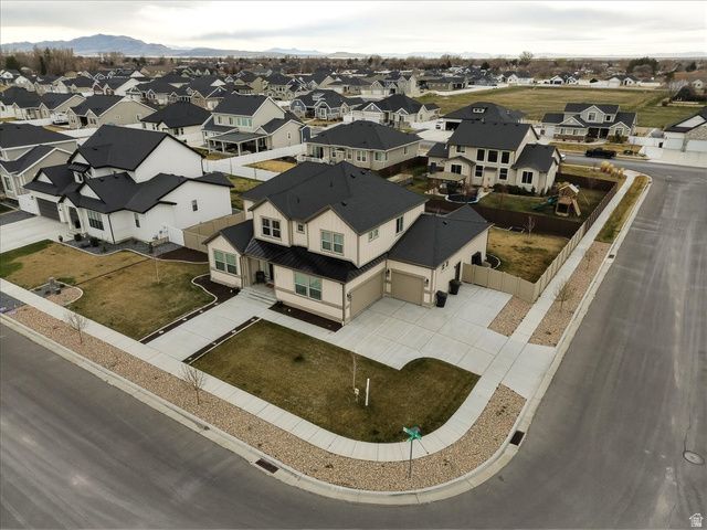 1251 N 2525 W, Clinton, UT 84015